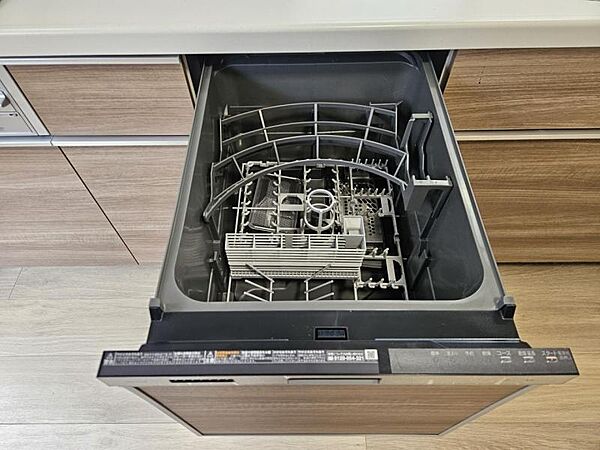 ビルトイン食洗器で場所を取らず、便利なアイテム！