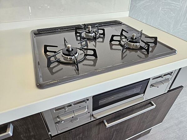 3口コンロでお料理の幅が広がりますね！