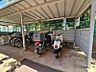 駐車場：バイク置き場：管理が行き届いています。