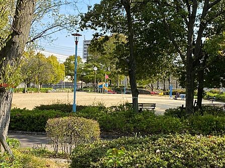 友淵中央公園
