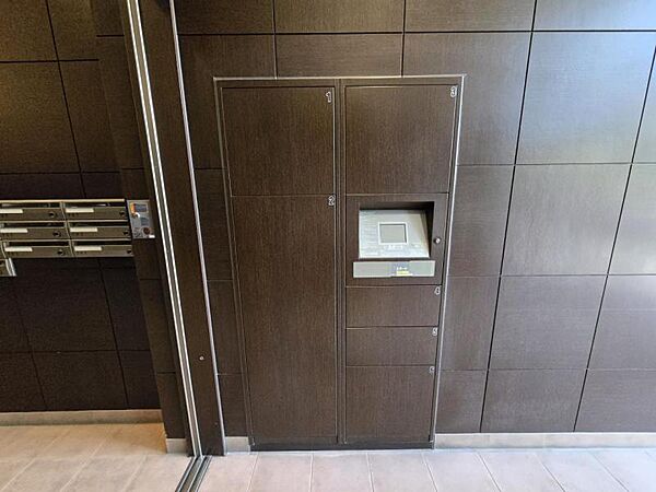 留守の間でも荷物が受け取れる便利な宅配ボックス！