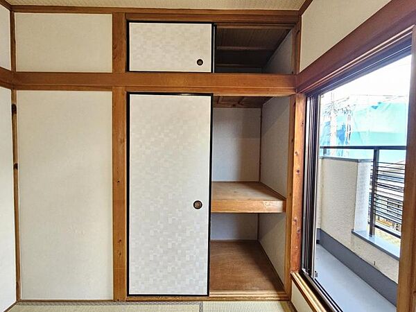 和室6帖：大型の押入れはお母さまにとってうれしいポイント