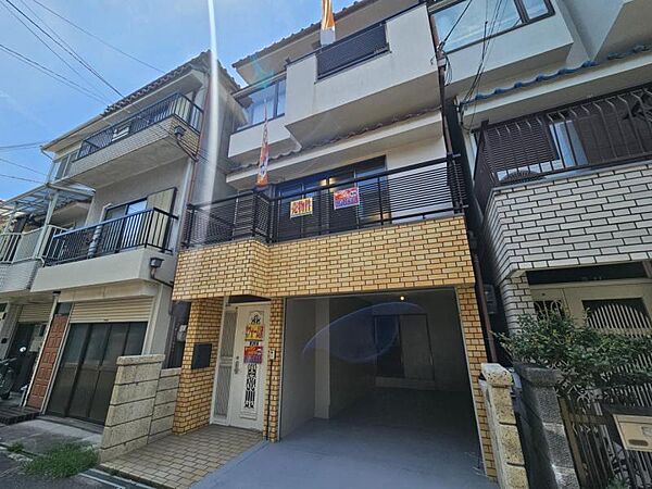閑静な住宅地で小さなお子様がいるご家族にも安心