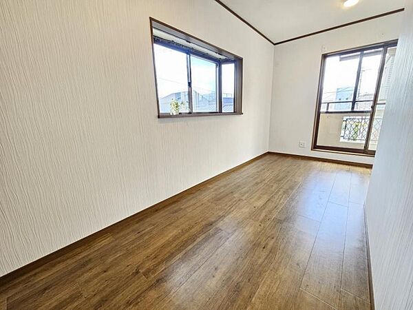洋室6．6帖：洋室の中で1番広いので、主寝室としてもおすすめです。