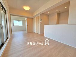 ユニ・アルス新大阪WEST