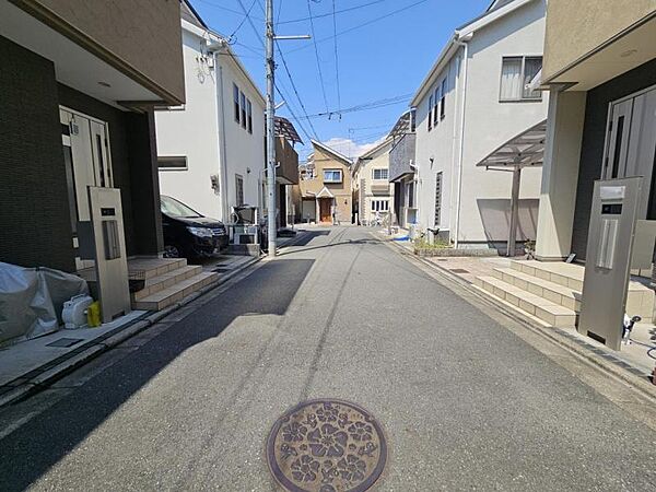 車通りの少ない立地で小さなお子様やご年配の方にも安心！