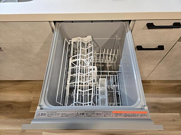 疲れた日にも便利な食器洗浄乾燥機付き♪