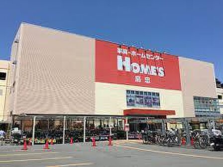 島忠ホームズ鶴見店
