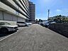 駐車場：屋根付きなので大切なお車を雨から守れます！