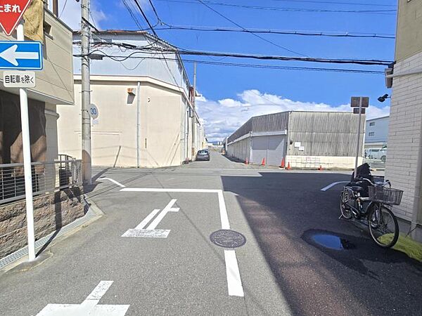 車通りの少ない立地で小さなお子様やご年配の方にも安心！