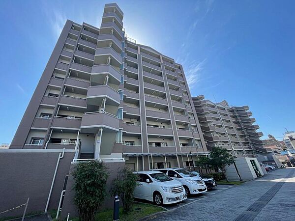 小中学校が近く、お子様にも嬉しい環境ですよ。