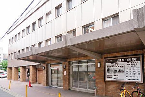 画像24:岡田病院(1、356m)