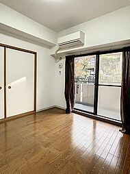 メゾン・ド・グリシーヌ 301 3階2LDKのリビング/ダイニング