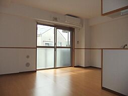 レモンハウスＲＳ 202 2階1LDKのリビング/ダイニング