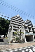広島駅より徒歩14分 3階 築30年5ヶ月の賃貸物件