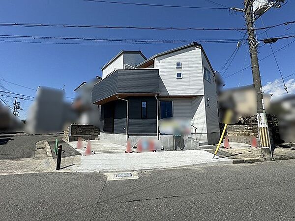 外観：327001692871