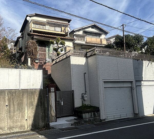外観：327002369101