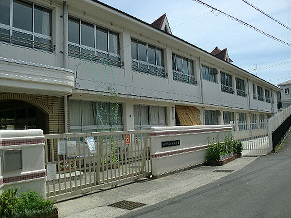 茨木市立沢池幼稚園（1225m）