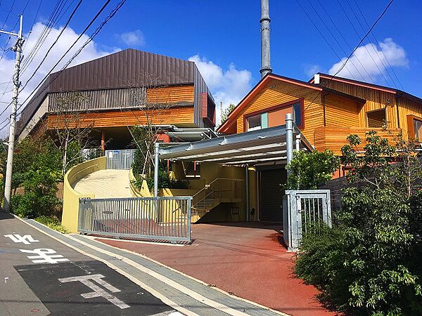 認定こども園日吉幼稚園（387m）