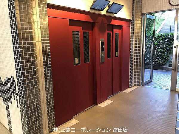 エレベーター