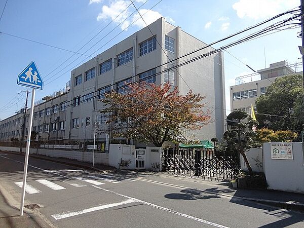 高槻市立清水小学校（1278m）