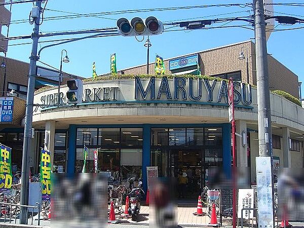マルヤス JR千里丘店（435m）