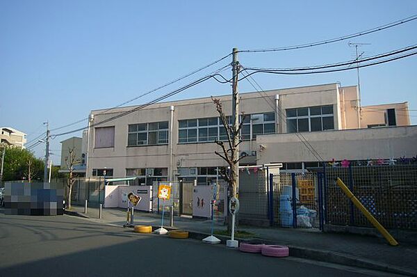 高槻市立芝生保育所（681m）