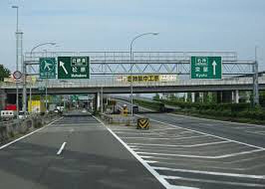 近畿自動車道 吹田IC 下り 入口（881m）