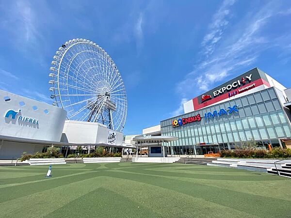ららぽーとEXPOCITY（エキスポシティ）（1473m）