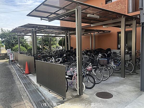 駐輪場