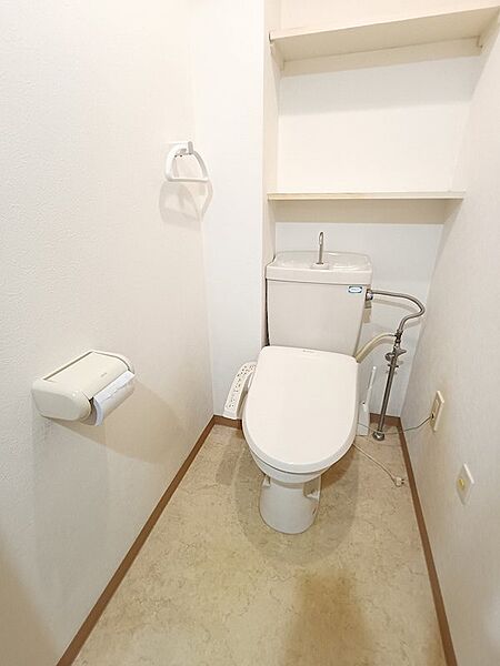 ウォシュレット付きのお手洗い