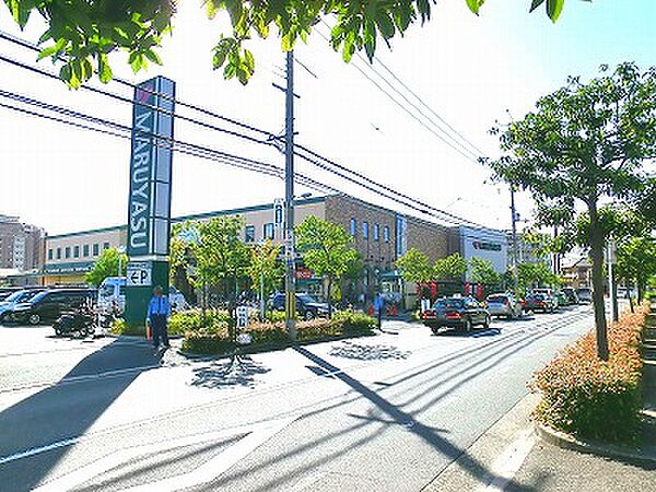 マルヤス 宮田店（843m）