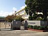 周辺：茨木市立春日丘小学校（440m）