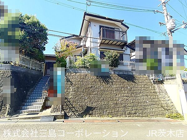 外観：327002985631