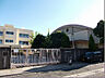 周辺：茨木市立穂積小学校（553m）
