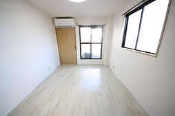 エスポワール城東 1階ワンルームのリビング/ダイニング