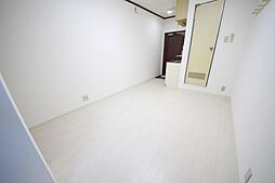 メゾンデュエトワール 2階ワンルームのリビング/ダイニング