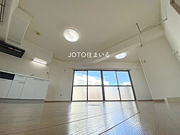 ファースト新森 5階1LDKのリビング/ダイニング