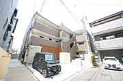 ラージヒル鶴見緑地 1階 築6年8ヶ月の賃貸物件