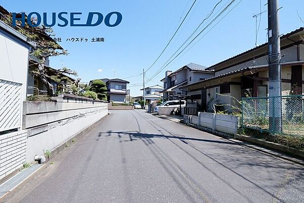幅員約6ｍの道路で物件までの道のりは広く125号線にもアクセスの良い立地です♪