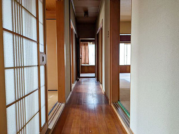 室内