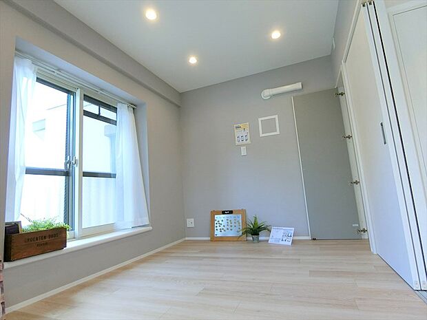 各居室に収納が設置されているので、お部屋を広々快適に利用できます。
