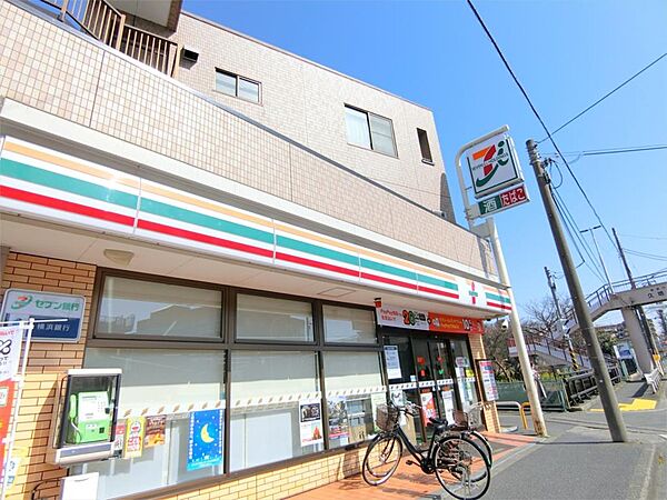 セブンイレブン 川崎堰店（590m）