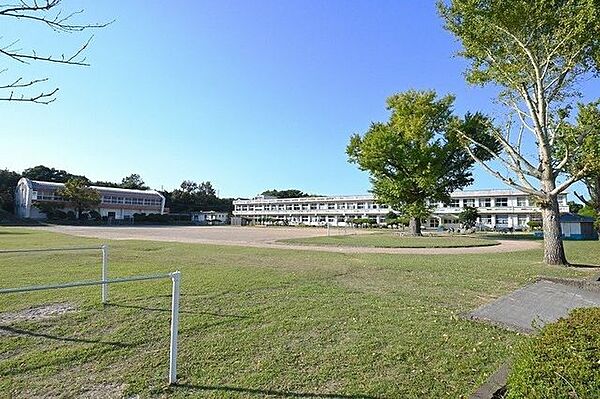 益山小学校 600m