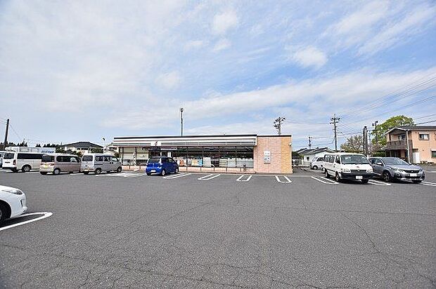 セブンイレブン鹿児島春山町店【セブンイレブン鹿児島春山町店】鹿児島市春山町にあるコンビニです。設備・サービス ATM、マルチコピー機、お会計セルフレジ、店舗留置サービス、セブンミール、たば 540m