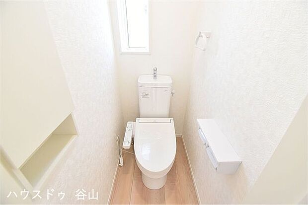 2階にもトイレが配置され、お休みの時間でも安心です