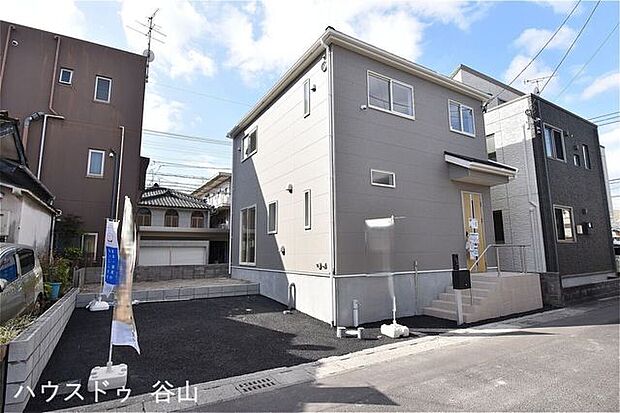 閑静な住宅地で小さなお子様がいるご家族にも安心