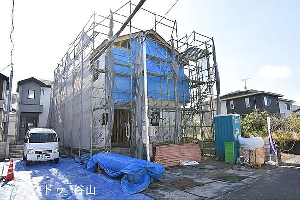 2025年11月1日撮影◇ただいま、心を込めて建築中♪