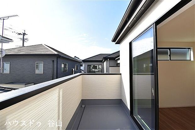 日当たりの良い南面バルコニー