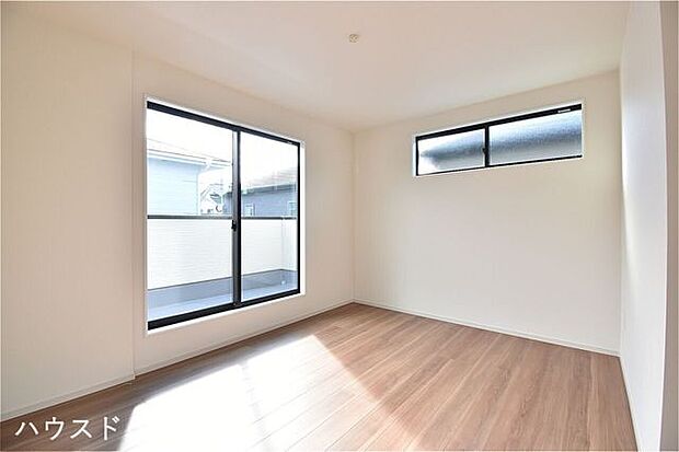 シンプルで上質な居室スペース